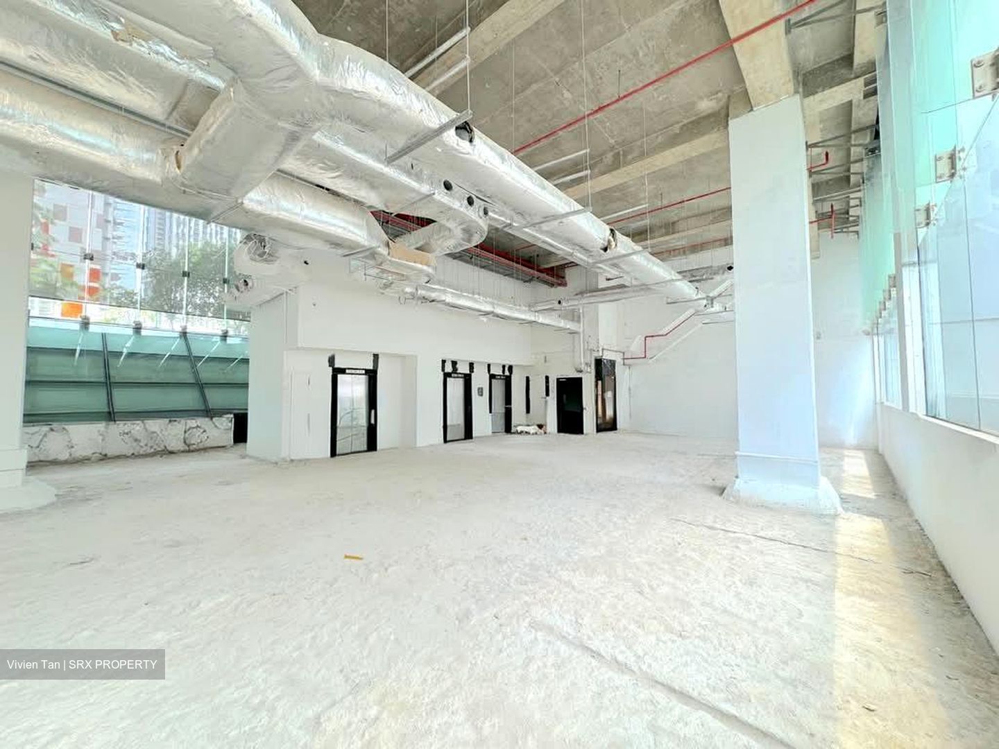 100 Am (D2), Retail #535489181